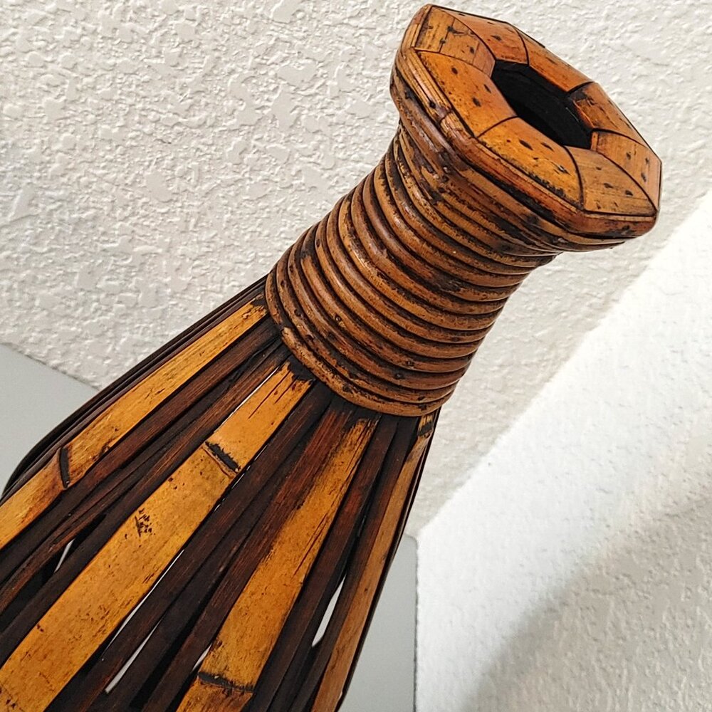 Wood Art /vase to hold dry flowers, leaf collection, grass, ... - Picture 3 of 16